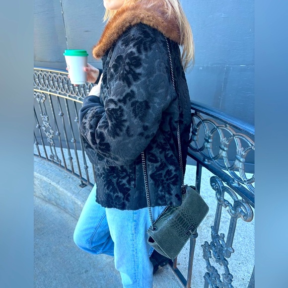 Jackets & Blazers - Vintage Black Velvet Brocade Cape Jacket with Fur Collar